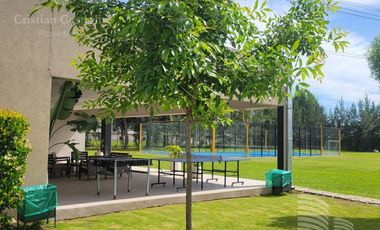 Luminosa Casa en Venta / Spring Park - Pilar