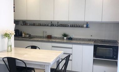 Luminosa Casa en Venta / Spring Park - Pilar