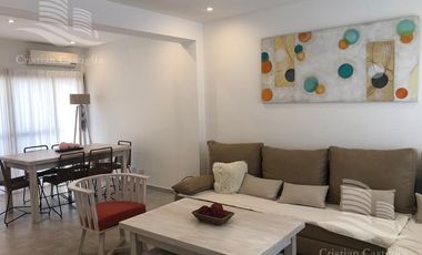 Luminosa Casa en Venta / Spring Park - Pilar