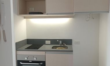 Monoambiente  a estrenar contrafrente con balcón puro sol!!!!!