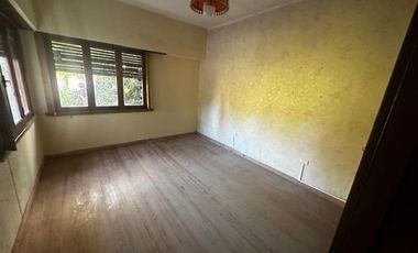 Casa en venta - 4 Dormitorios 2 Baños - Mar del Plata