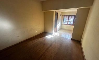 Casa en venta - 4 Dormitorios 2 Baños - Mar del Plata