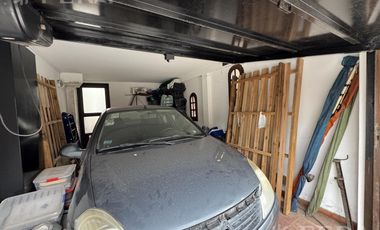 Venta casa 5 ambientes con cochera y quincho en Wilde