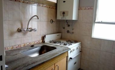 FLORESTA 2 AMBIENTES. FRENTE. SUPER LUMINOSO.