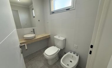 Departamento de 2 amb en el centro de Escobar