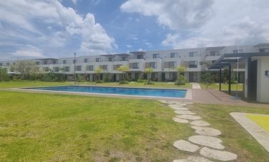 Casa en Venta con 3 Habitaciones, Alberca y Amenidades en Xochitepec, Mor.