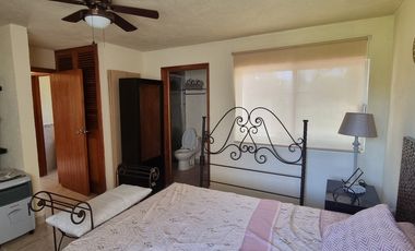 Casa Amueblada en Renta con 3 Habitaciones, Terraza y Alberca en Xochitepec