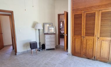 Casa Amueblada en Renta con 3 Habitaciones, Terraza y Alberca en Xochitepec