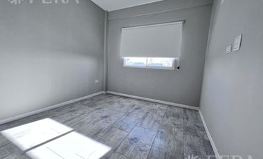 Venta de departamento 3 ambientes en Sarandi (32010)