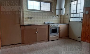 OPORTUNIDAD !!!!!!!!! PARA RECICLAR ***IDEAL  2 FAMILIAS