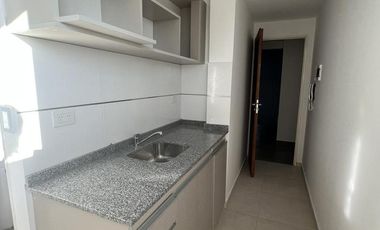 Departamento - Jose León Suarez