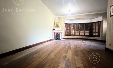 Venta Chalet con 5 dormitorios y fondo libre. Lomas de Zamora Oeste
