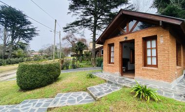 VENTA | CHALET DE LADRILLOS | 3 AMB CON PILETA | SIERRA DE LOS PADRES