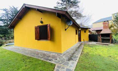 VENTA | CHALET DE LADRILLOS | 3 AMB CON PILETA | SIERRA DE LOS PADRES
