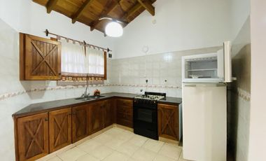 VENTA | CHALET DE LADRILLOS | 3 AMB CON PILETA | SIERRA DE LOS PADRES