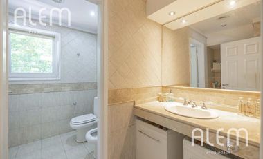 Casa en venta en Saint Thomas Sur, Canning