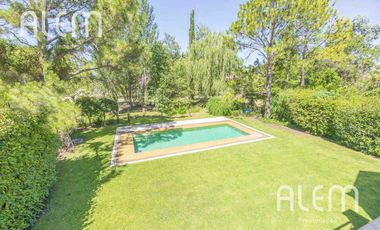 Casa en venta en Saint Thomas Sur, Canning