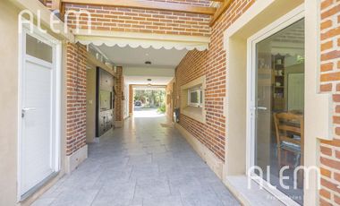 Casa en venta en Saint Thomas Sur, Canning