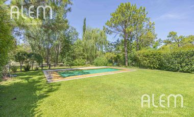 Casa en venta en Saint Thomas Sur, Canning