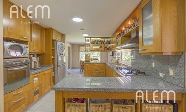 Casa en venta en Saint Thomas Sur, Canning