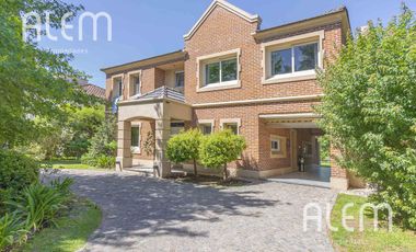 Casa en venta en Saint Thomas Sur, Canning