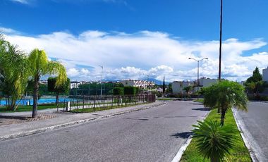 Casa de dos recámaras con alberca en Real Santa Fe Residencial I, Xochitepec, Mor.