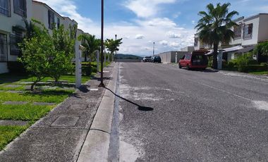 Casa de dos recámaras con alberca en Real Santa Fe Residencial I, Xochitepec, Mor.
