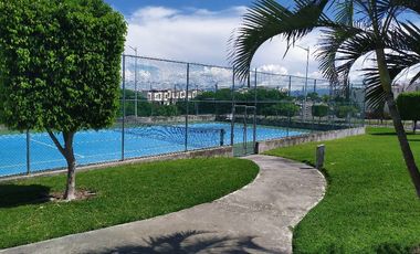 Casa de dos recámaras con alberca en Real Santa Fe Residencial I, Xochitepec, Mor.