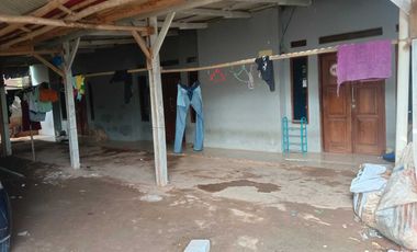 Rumah Bagus + Unit Kontrakan Dekat Tol Cikopo Purwakarta Dijual Murah