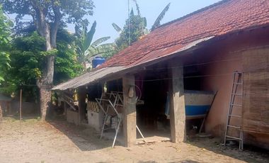 Rumah Plus Tanah Luas Di Jalan Banjaran, Pusat Kota Kediri