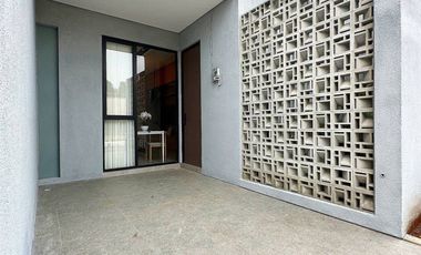 Rumah 2 Lantai Eksklusif Cipinang, Dekat Rawamangun & Bebas Banjir