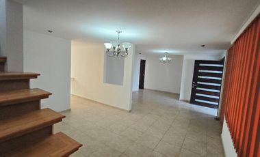 Casa en Venta | Fraccionamiento El Mirador – Santiago de Querétaro