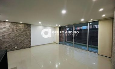 ARRIENDO de APARTAMENTO en BUCARAMANGA