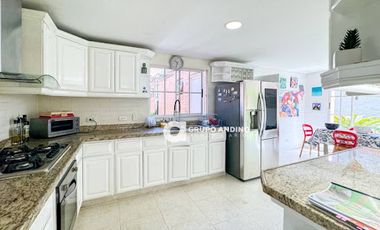 VENTA de CASA CAMPESTRE en BUCARAMANGA