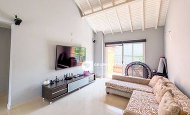 VENTA de CASA CAMPESTRE en BUCARAMANGA