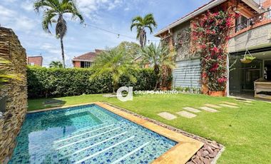 VENTA de CASA CAMPESTRE en BUCARAMANGA