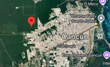 TERRENO A UN COSTADO AV ARCO NORTE CANCUN