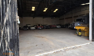 Nave Industrial en Renta Cercas del Centro de Ezequiel Montes con Oficinas