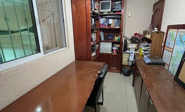 CASA EN VENTA EN FRACCIONAMIENTO ATENAS