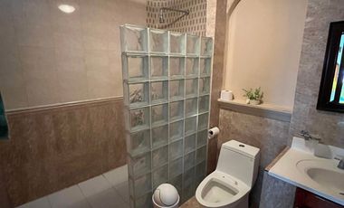 CASA EN VENTA EN FRACCIONAMIENTO ATENAS