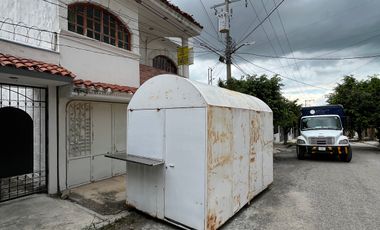 CASA EN VENTA EN FRACCIONAMIENTO ATENAS