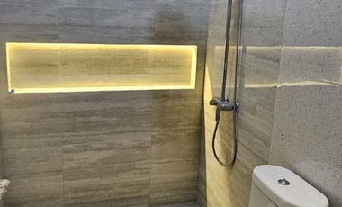 Rumah dijual 2 Lantai, Baru Pondok Gede, Bekasi dekat ke Lubang Buaya