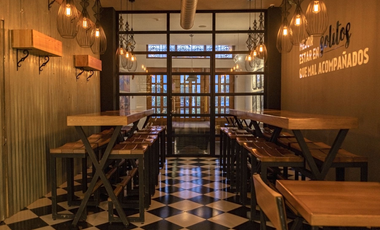 CASCO VIEJO / CASA MALECON / 191M / EXPOSICION VISUAL DE PRIMERA