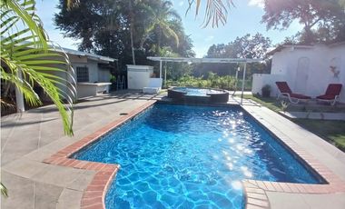 RES. EL BOSQUE / CORONADO / 800M / 3 HABITACION / 5 PARKING / AMOBLADA