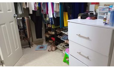 LA CHORRERA / ARBOLEDAS / LOS ROBLES / 272M / 3 HABITACION / ESQUINA