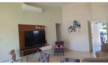 LA CHORRERA / ARBOLEDAS / LOS ROBLES / 272M / 3 HABITACION / ESQUINA