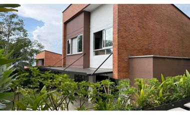 Venta Casa Loma del Escobero Envigado