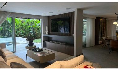 Venta Casa Loma del Escobero Envigado