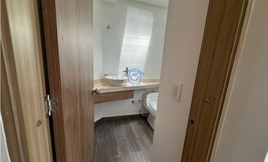 Casa en venta en montearroyo