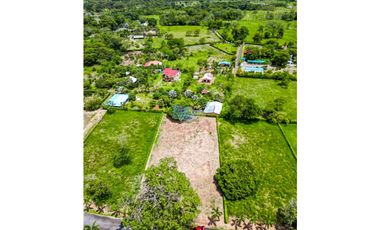 Lote en Restrepo – 2.200 m² plano y listo 🌿